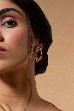 Studio Metallurgy Chunky Coral Loop Earrings -Celestiagem Jewelry Shop 03052023sm04 2