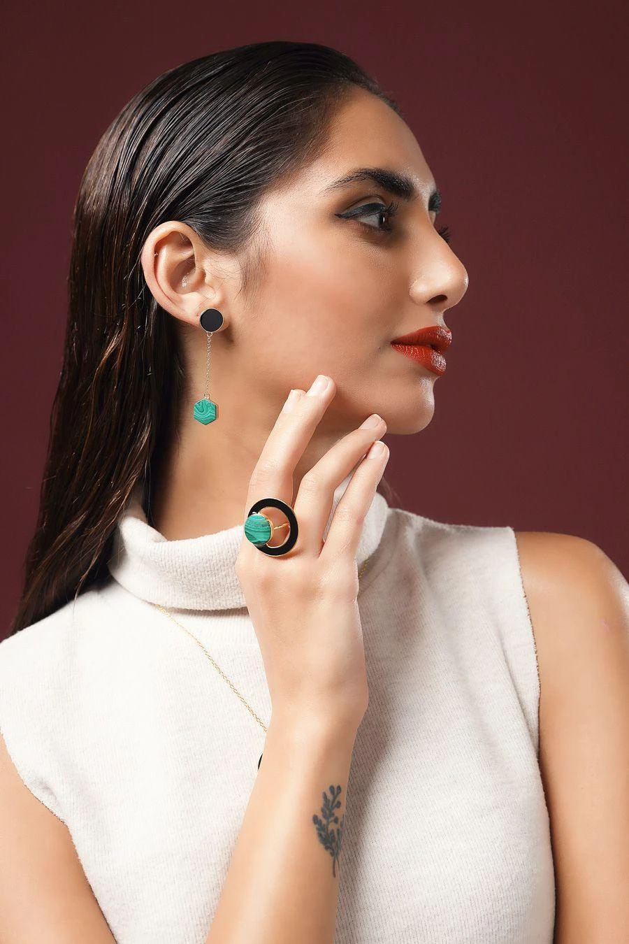 Varnika Arora Green Mother-of-pearl Ring 3 Varnika Arora Green Mother-of-pearl Ring