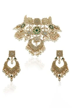 Riana Jewellery Green & White Jadtar Necklace Set