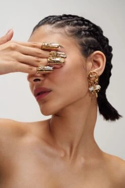 Outhouse Gold Pearl Fingertip Ring -Celestiagem Jewelry Shop 1411oh39 4