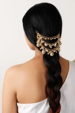 Vaidaan Anvi Pearl Hair Accessory