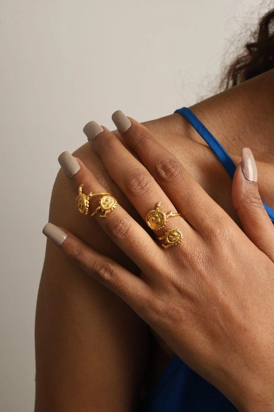 Anatina Moody Gold Ring 4 Anatina Moody Gold Ring - Image 2