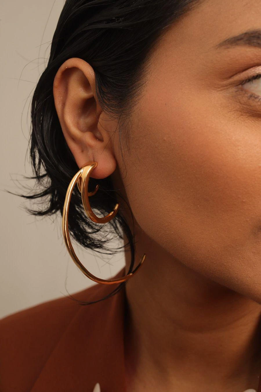 Anatina Gold Concurrent Hoop Earrings 4 Anatina Gold Concurrent Hoop Earrings - Image 2