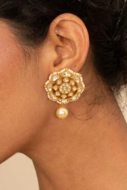 Turquoise Jewels Ivory & Gold Kundan Necklace Set 7 Turquoise Jewels Ivory & Gold Kundan Necklace Set -Celestiagem Jewelry Shop 16523to6 3