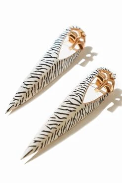 Outhouse Gavi Spicule Earrings With Zebra Enamel Finish -Celestiagem Jewelry Shop 2007ot38 1