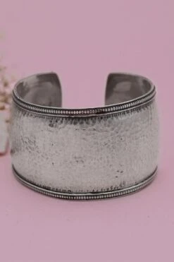 Sangeeta Boochra Silver Dilnaz Cuff Bracelet