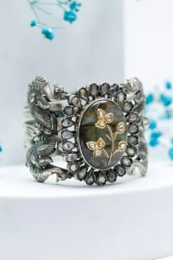 Sangeeta Boochra X Nitibha Kaul Silver Shabina Cuff Bracelet