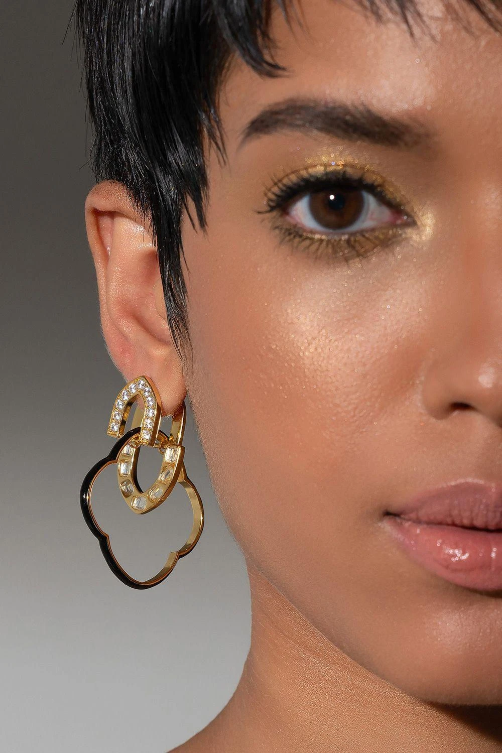 Isharya Sliving Arabesque Earrings 3 Isharya Sliving Arabesque Earrings