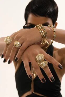 Isharya Stan Statement Ring