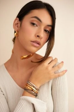 Outhouse Acuti Handcuff In Gold 11 Outhouse Acuti Handcuff In Gold -Celestiagem Jewelry Shop 303ot8 4