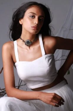 Vaidaan Rida Beaded Choker