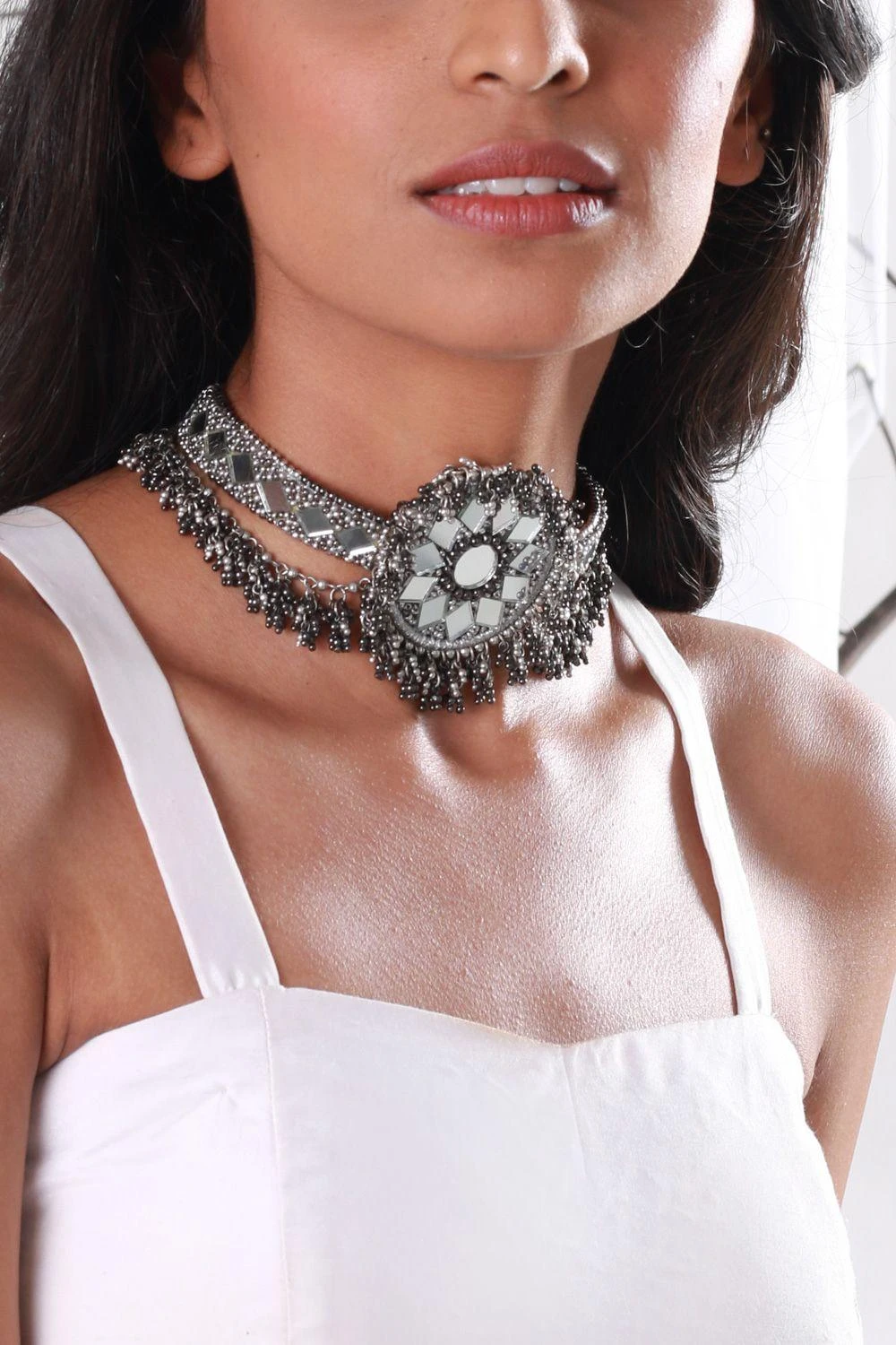 Vaidaan Ojasa Beaded Choker 4 Vaidaan Ojasa Beaded Choker - Image 2