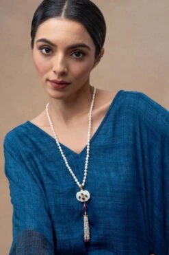 Zayn By Sunena White Agate Hand Carved Necklace