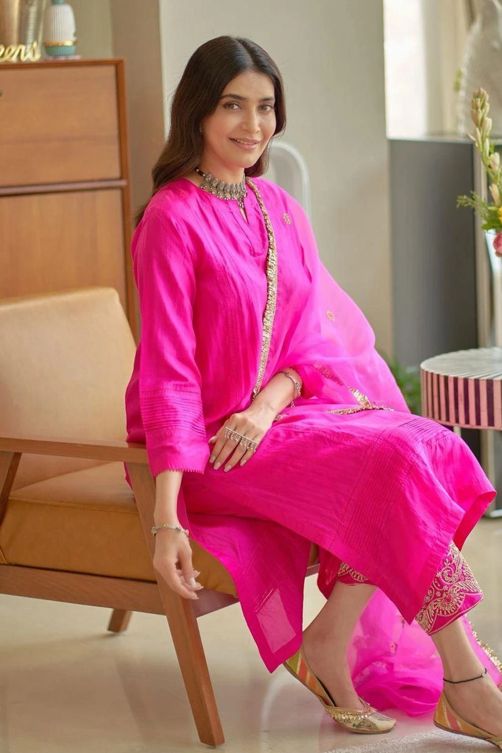 Sangeeta Boochra Antique Silver Ring 4 Sangeeta Boochra Antique Silver Ring - Image 2