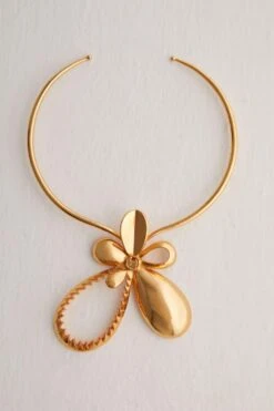 Outhouse Poppi Tuberose Necklace -Celestiagem Jewelry Shop ohaw21ne031 4 1