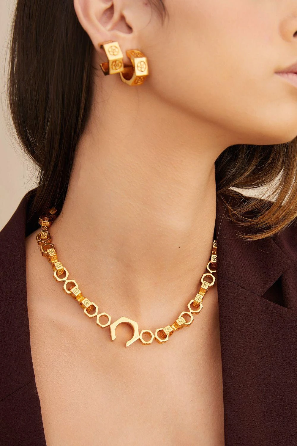 Outhouse Poppi Bolt Link Necklace 3 Outhouse Poppi Bolt Link Necklace