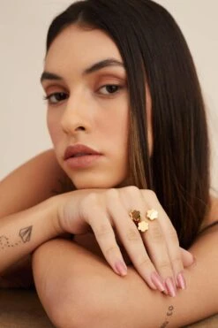 Outhouse Poppi Clump Ring