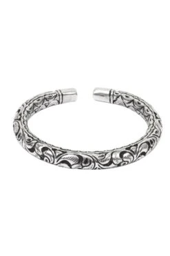 Sangeeta Boochra Handcrafted Silver Cuffs 11 Sangeeta Boochra Handcrafted Silver Cuffs -Celestiagem Jewelry Shop sbb 1108 5